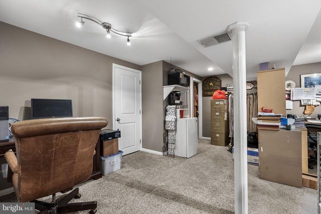 2509 RIVERTON RD, Cinnaminson, NJ 08077