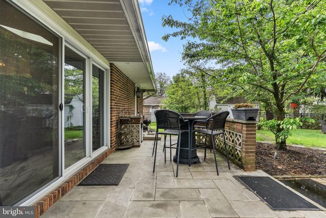 2509 RIVERTON RD, Cinnaminson, NJ 08077
