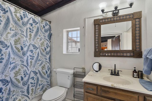 2521 E Frontage Road, Tubac, AZ 85646
