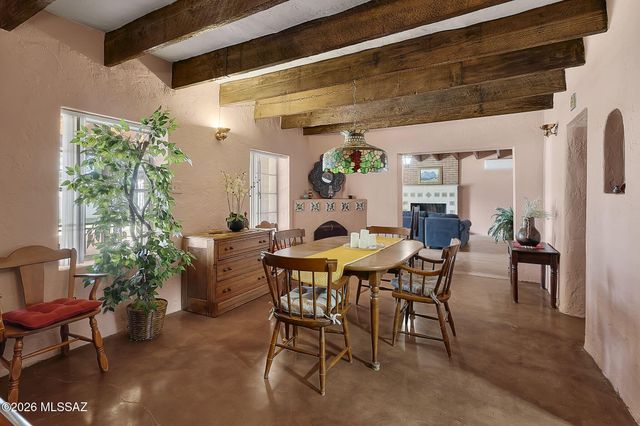 2521 E Frontage Road, Tubac, AZ 85646