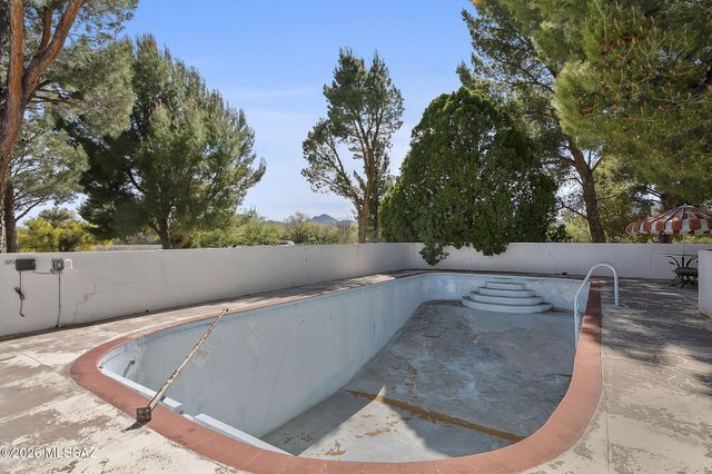 2521 E Frontage Road, Tubac, AZ 85646