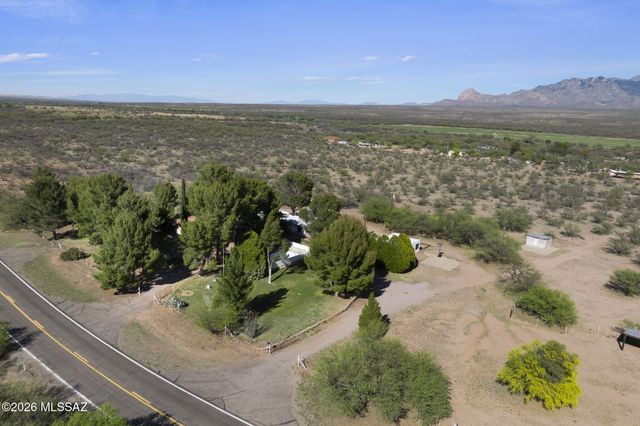 2521 E Frontage Road, Tubac, AZ 85646