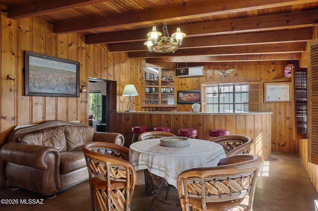 2521 E Frontage Road, Tubac, AZ 85646