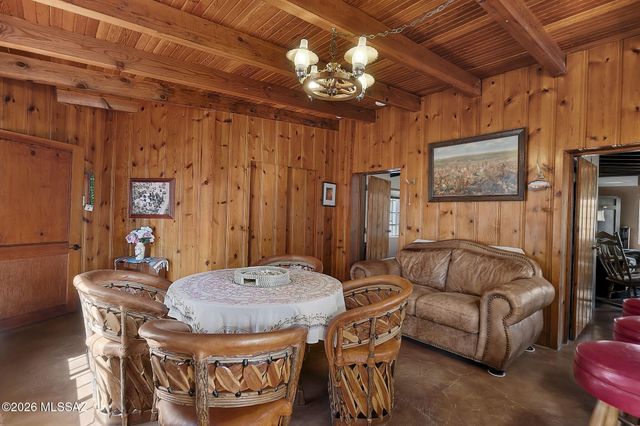2521 E Frontage Road, Tubac, AZ 85646
