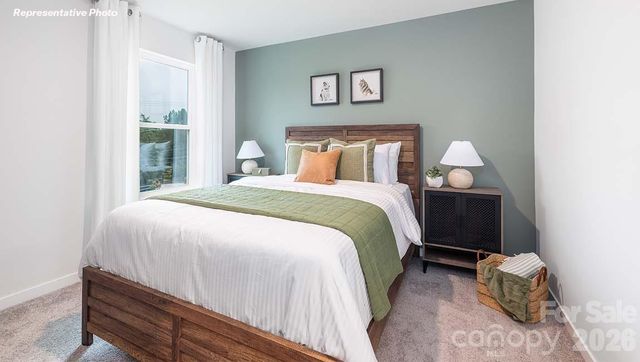10133 Dancing Crane Way, Charlotte, NC 28215