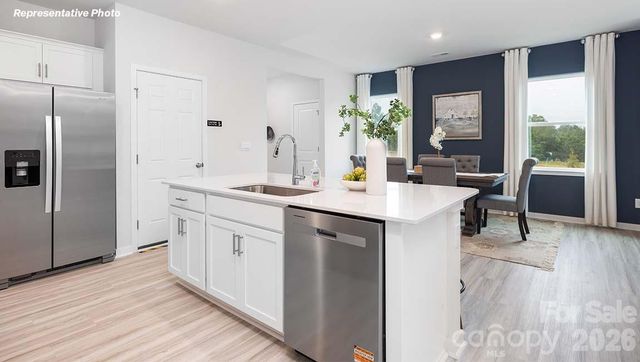 10133 Dancing Crane Way, Charlotte, NC 28215