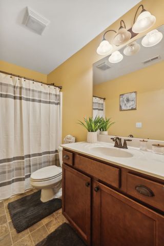 405 Waterbrook Dr, Mount Juliet, TN 37122