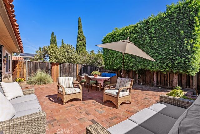 12 Satinwood, Irvine, CA 92612