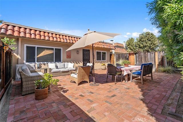 12 Satinwood, Irvine, CA 92612