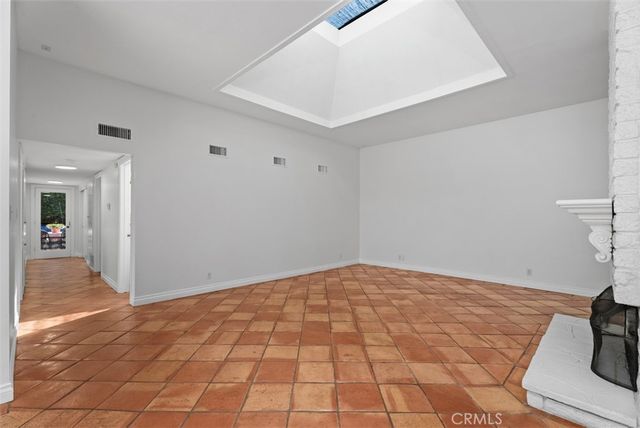 12 Satinwood, Irvine, CA 92612