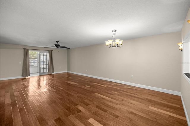 1640 NE 40TH AVENUE 107, Ocala, FL 34470
