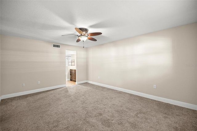 1640 NE 40TH AVENUE 107, Ocala, FL 34470