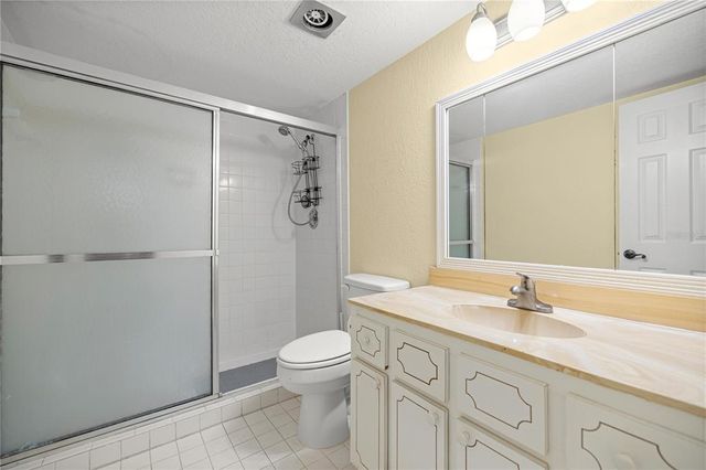 1640 NE 40TH AVENUE 107, Ocala, FL 34470