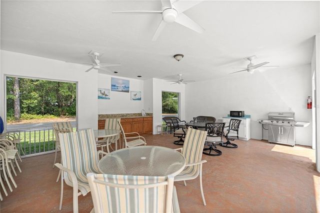 1640 NE 40TH AVENUE 107, Ocala, FL 34470