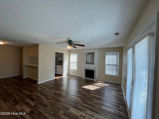 809 March Court A, Wilmington, NC 28405