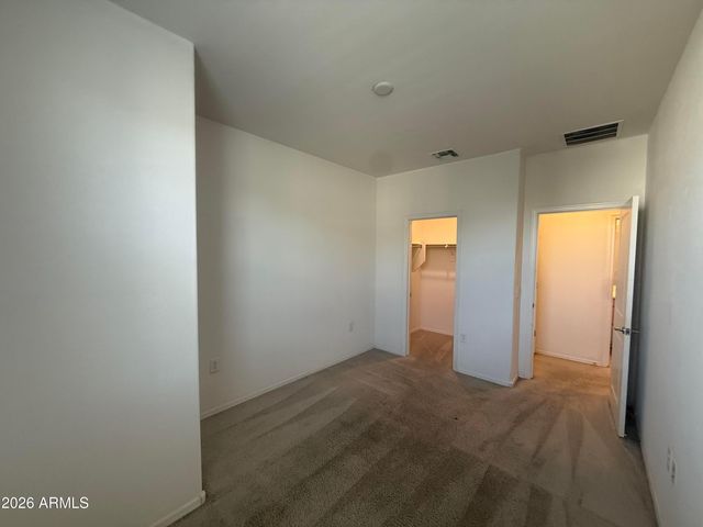 1959 E HAMPTON Lane 104, Gilbert, AZ 85295