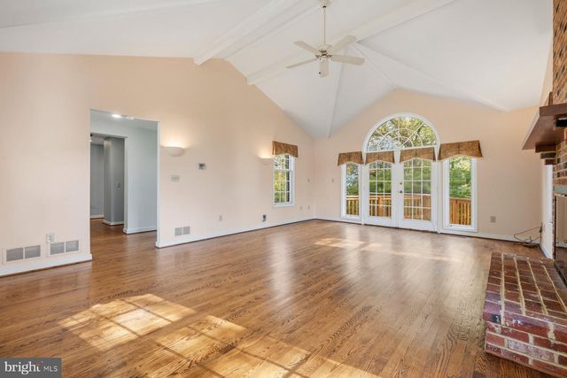 6713 BELLAMY AVE, Springfield, VA 22152