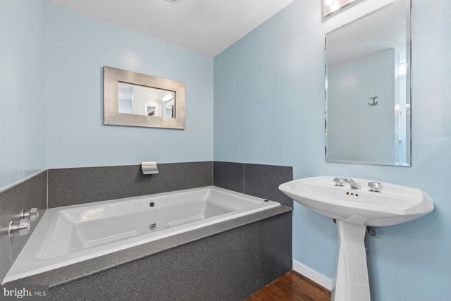 6713 BELLAMY AVE, Springfield, VA 22152