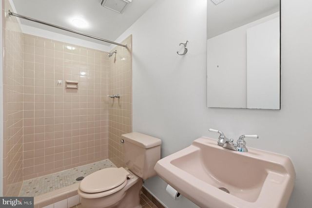 6713 BELLAMY AVE, Springfield, VA 22152