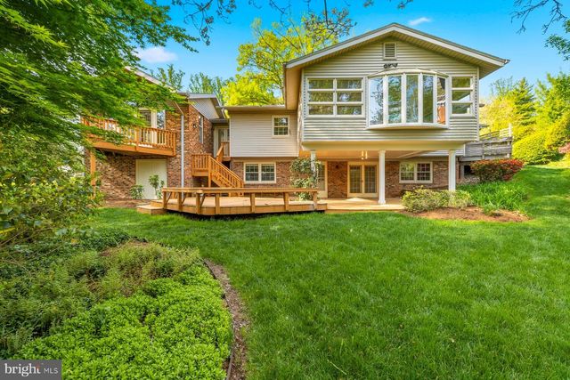 6713 BELLAMY AVE, Springfield, VA 22152