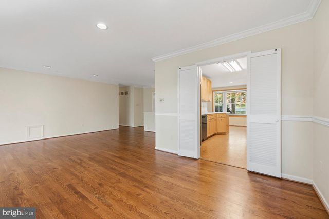 6713 BELLAMY AVE, Springfield, VA 22152