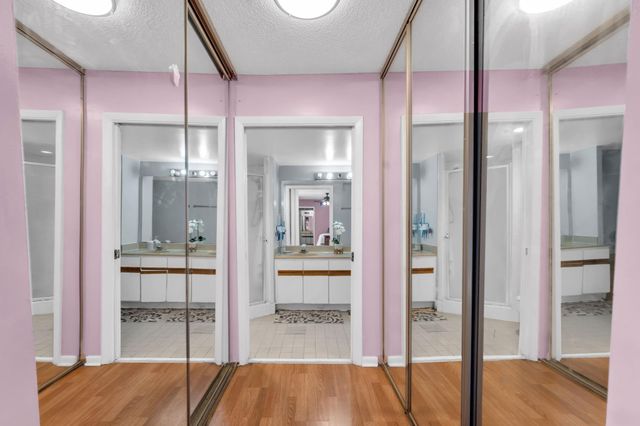 8437 N Coral Cir 8437, North Lauderdale, FL 33068