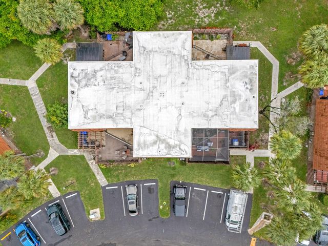 8437 N Coral Cir 8437, North Lauderdale, FL 33068