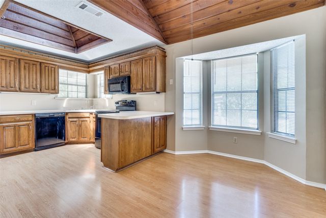 1001 Jorgenson Road, Cedar Hill, TX 75104