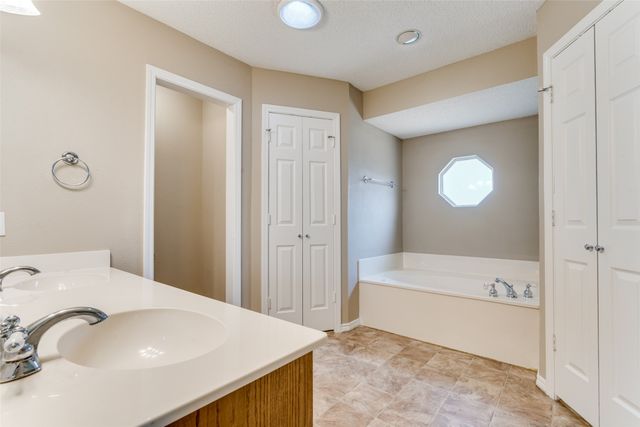 1001 Jorgenson Road, Cedar Hill, TX 75104