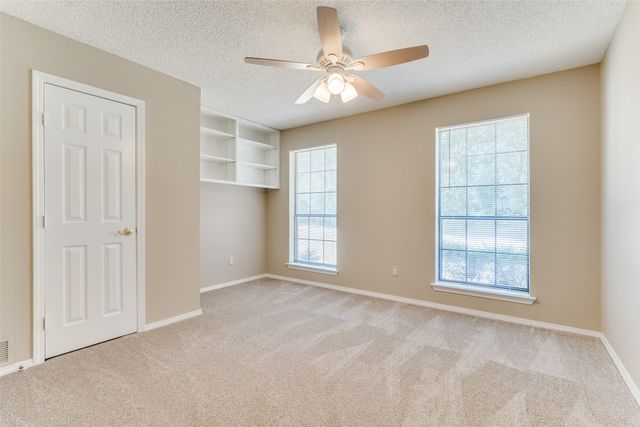 1001 Jorgenson Road, Cedar Hill, TX 75104