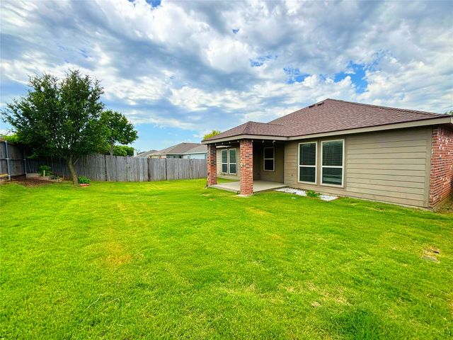 817 Post Oak Trail, Anna, TX 75409