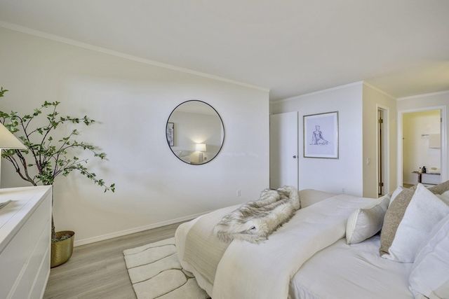 3750 Harrison St 304, Oakland, CA 94611