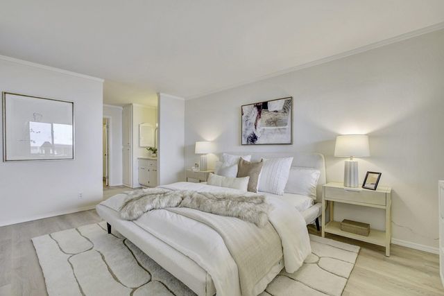 3750 Harrison St 304, Oakland, CA 94611