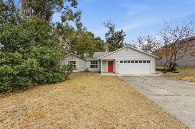 325 E PLYMOUTH AVENUE, Deland, FL 32724