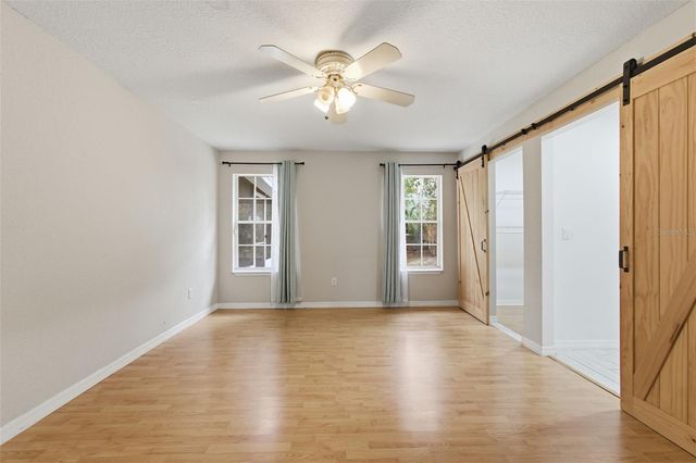 325 E PLYMOUTH AVENUE, Deland, FL 32724