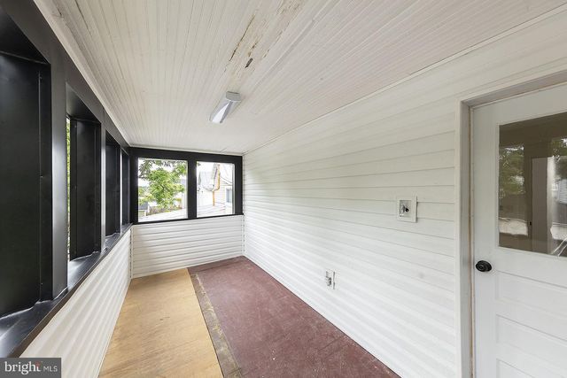 355 NATIONAL AVE, Winchester, VA 22601