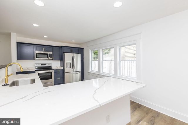 355 NATIONAL AVE, Winchester, VA 22601