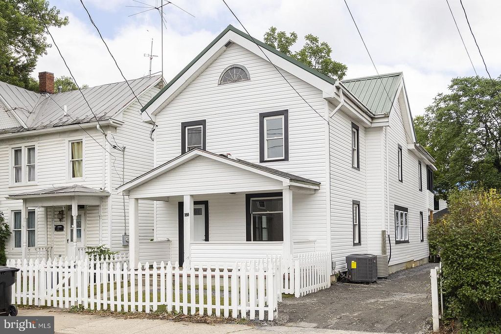 355 NATIONAL AVE, Winchester, VA 22601