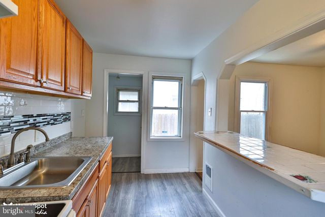 1125 MORTON AVE, Chester, PA 19013