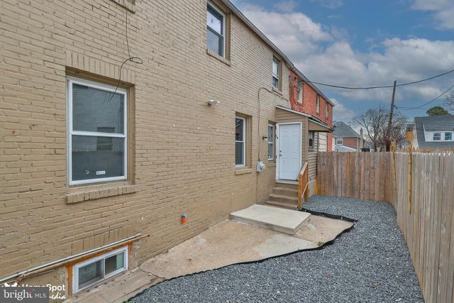 1125 MORTON AVE, Chester, PA 19013