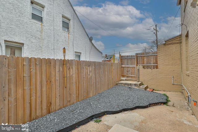 1125 MORTON AVE, Chester, PA 19013