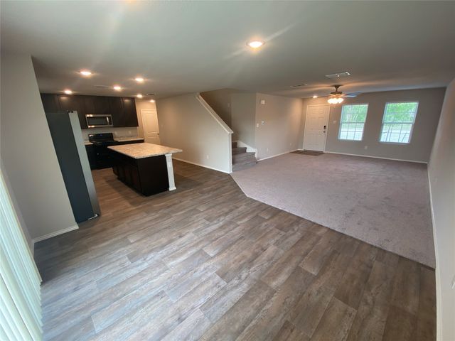 2700 Andesite Lane, Fort Worth, TX 76108