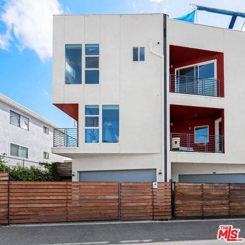 11037 Morrison Street, North Hollywood, CA 91601