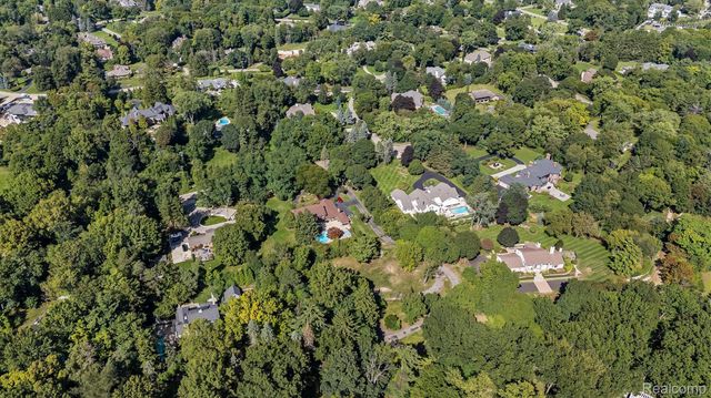 0000 Lone Pine Road, Bloomfield Charter Township, MI 48302