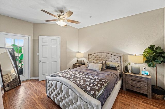 4333 BAYSIDE VILLAGE DRIVE 120, Tampa, FL 33615