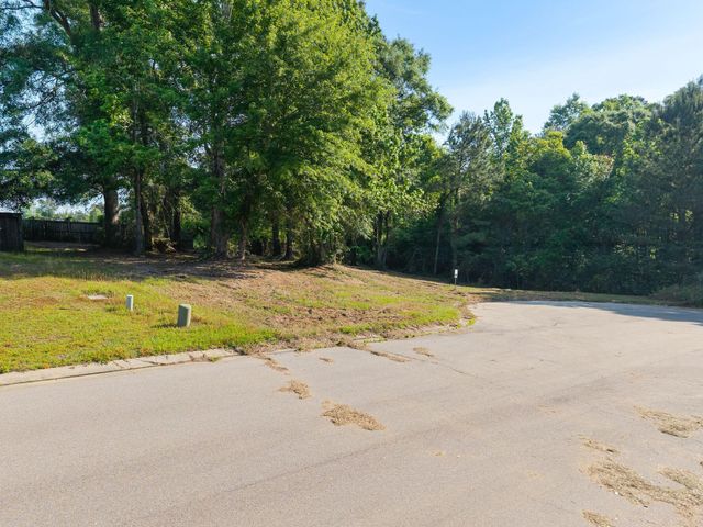 Lot 3 Edgemere Blvd., Petal, MS 39465