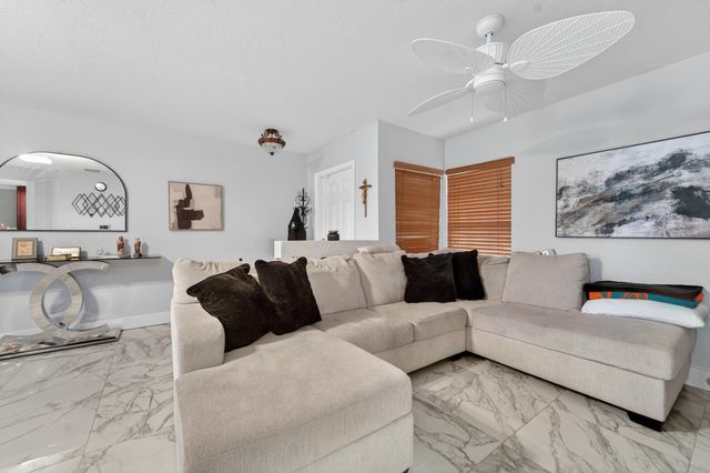 3370 Turtle Cove, West Palm Beach, FL 33411