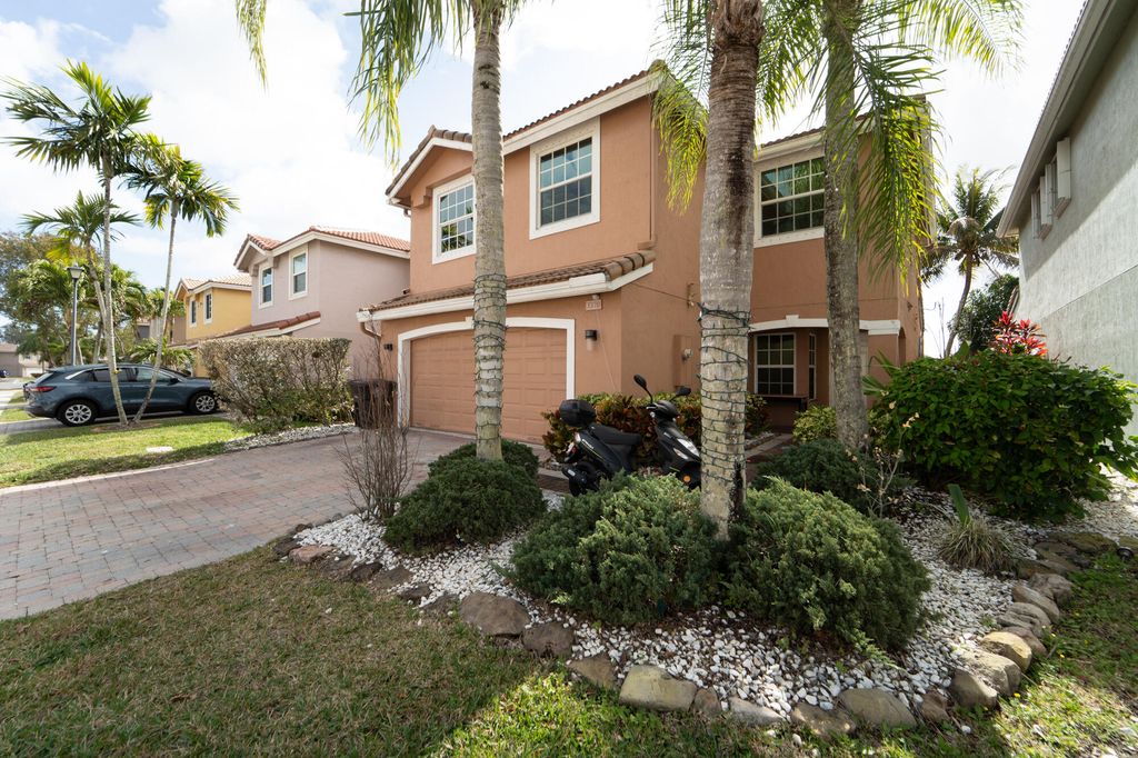 3370 Turtle Cove, West Palm Beach, FL 33411