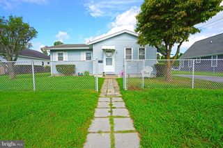 406 BURTON AVENUE, Lewes, DE 19958