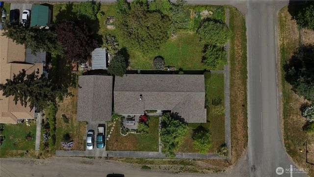 402 W Maple Street, Sequim, WA 98382